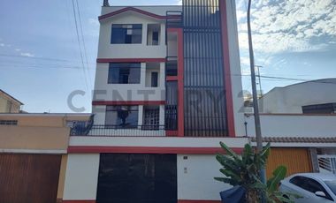 ¡Rentabilidad Inmediata! Edificio de 4 Departamentos  Cerca a Universidades