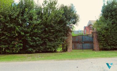 Dos lotes a la venta en Parque Leloir