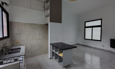 DEPARTAMENTO MONOAMBIENTE CON ESPACIO GUARDA COCHEDepartamento