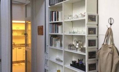 Hermoso duplex, reciclado en edificio de categoria.Disponible !