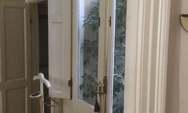 Hermoso duplex, reciclado en edificio de categoria.Disponible !