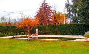 CASA QUINTA  ESCOBAR Pileta   Quincho   Parrilla