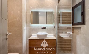 Piso 4 amb. Balcón terraza con parrilla 2 cocheras. Categoría. Zona Güemes. Barrio Los Troncos