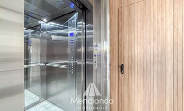 Piso 4 amb. Balcón terraza con parrilla 2 cocheras. Categoría. Zona Güemes. Barrio Los Troncos