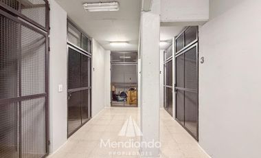 Piso 4 amb. Balcón terraza con parrilla 2 cocheras. Categoría. Zona Güemes. Barrio Los Troncos