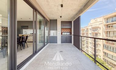 Piso 4 amb. Balcón terraza con parrilla 2 cocheras. Categoría. Zona Güemes. Barrio Los Troncos