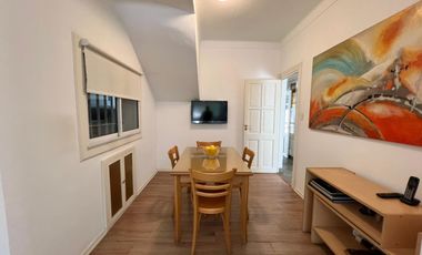 Casa 4 ambientes, cochera, dependencia, en venta en Martínez