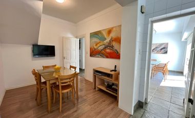 Casa 4 ambientes, cochera, dependencia, en venta en Martínez