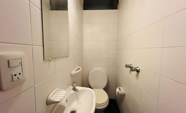 Casa 4 ambientes, cochera, dependencia, en venta en Martínez