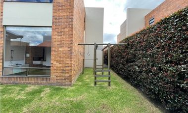 Casa en venta Cajicá Badalona Clubhouse milla de oro