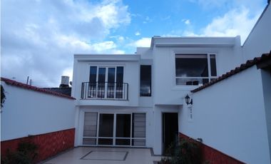 VENDO CASA 180 M2 EN BOJAC CHIA | 633 |