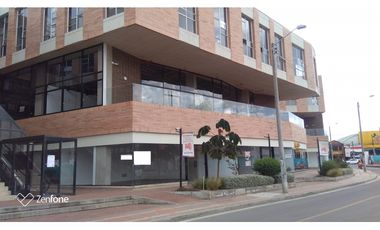 ARRIENDO LOCAL 17 M2 PLAZOLETA - MADERO PLAZA CHIA