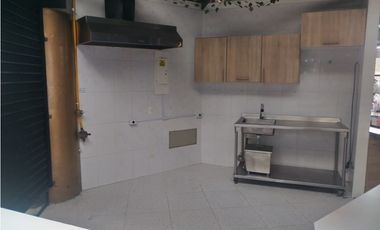 ARRIENDO LOCAL 17 M2 PLAZOLETA - MADERO PLAZA CHIA