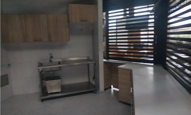 ARRIENDO LOCAL 17 M2 PLAZOLETA - MADERO PLAZA CHIA