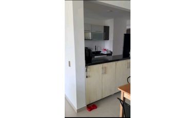 APARTAMENTO EN VENTA EN PRIMER PISO BARRIO LA CASTELLANA