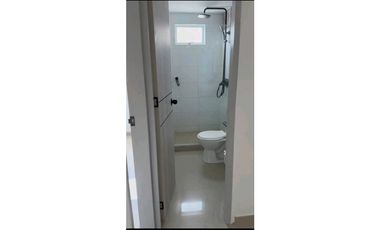 APARTAMENTO EN VENTA EN PRIMER PISO BARRIO LA CASTELLANA