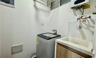 Apartaestudio frente a ciudad del río para la renta amoblada, piso 14