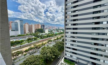 Apartaestudio frente a ciudad del río para la renta amoblada, piso 14