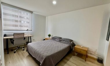 Apartaestudio frente a ciudad del río para la renta amoblada, piso 14