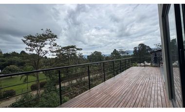 Venta de casa campestre independiente en construcción en la ceja