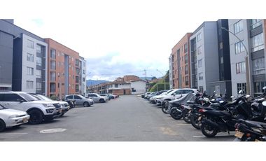 Se arrienda apartamento ubicado en el municipio de La Ceja Antioquia.