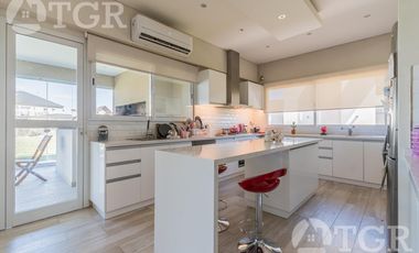 Elegante recinto en La Providencia Country & Club