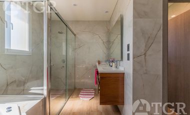 Elegante recinto en La Providencia Country & Club