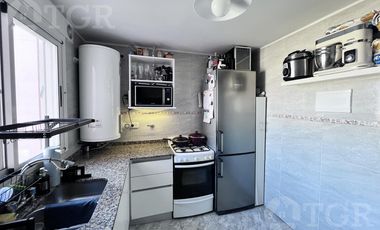 Venta Departamento 4 ambientes en  Altos de San Fernando.