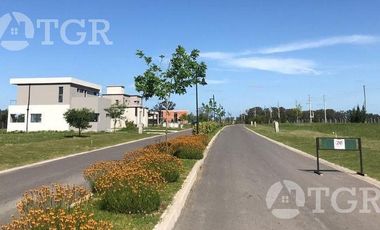 Venta Lote a la laguna  Barrio San Lucas - Canning