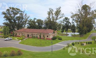 Venta Lote a la laguna  Barrio San Lucas - Canning