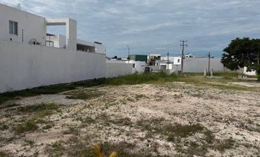 Terreno en Lomas de las Flores II