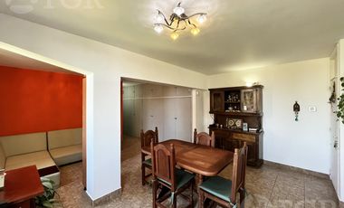 Venta departamento 3 ambientes en Lomas de Zamora
