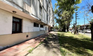 Venta departamento 3 ambientes en Lomas de Zamora