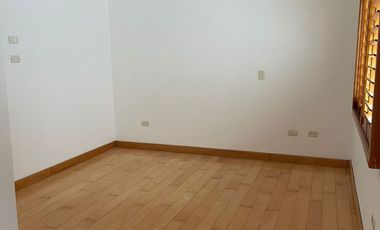 CASA EN RENTA EN BOSQUES DEL VALLE