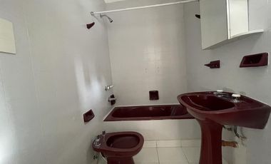 Arenales y Suipacha | 3 Amb C/ Dep. | Balcon Corrido Frente | Cochera Espacio | Todo Luz | Piso Alto