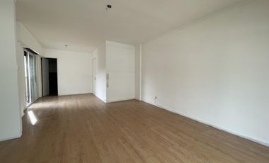 Arenales y Suipacha | 3 Amb C/ Dep. | Balcon Corrido Frente | Cochera Espacio | Todo Luz | Piso Alto