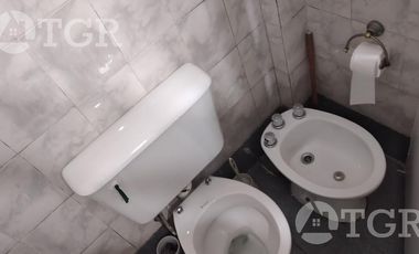 Venta en block de 2 ph en Lanús oeste-ideal inversión -