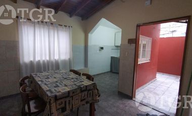 Venta en block de 2 ph en Lanús oeste-ideal inversión -