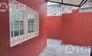 Venta en block de 2 ph en Lanús oeste-ideal inversión -