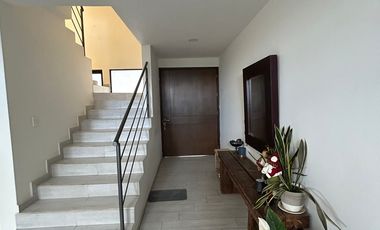 Casa en Renta, Fraccionamiento Arboreto, Forjadores, Periferico