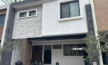 Casa en Renta, Fraccionamiento Arboreto, Forjadores, Periferico