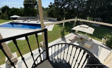 Venta- Lujos Casa  en Haras del Sur de 1100 m2 sobre 8000m2 de lote - Renta