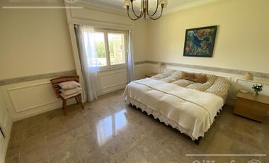 Venta- Lujos Casa  en Haras del Sur de 1100 m2 sobre 8000m2 de lote - Renta