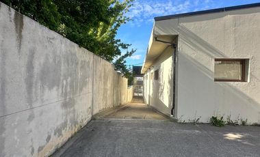 EXCELENTE LOCAL CON ESTACIONAMIENTO CENTOR BARILOCHE