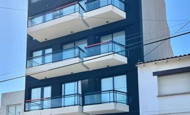 Depto 1 amb. en venta. A estrenar. Cochera