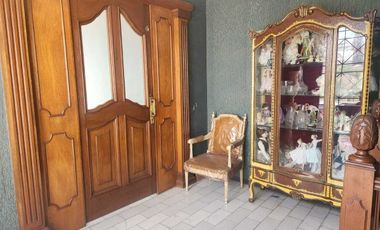 CASA EN ESQUINA  PARA NEGOCIO  EN COLONIA BOSQUES DE ARAGÓN