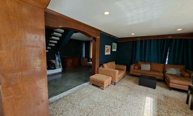 CASA EN ESQUINA  PARA NEGOCIO  EN COLONIA BOSQUES DE ARAGÓN