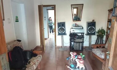 Casa - Jose Marmol 2 ambientes