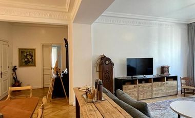 Elegante Departamento en  Alquiler en Avenida Alvear y Callao