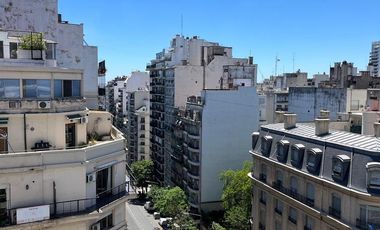 Elegante Departamento en  Alquiler en Avenida Alvear y Callao